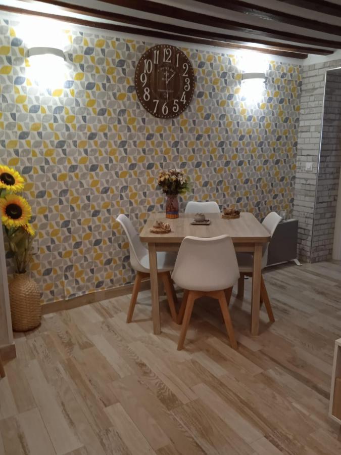 Apartamento Turistico El Empedrado De M&G Кольменар-де-Ореха Экстерьер фото
