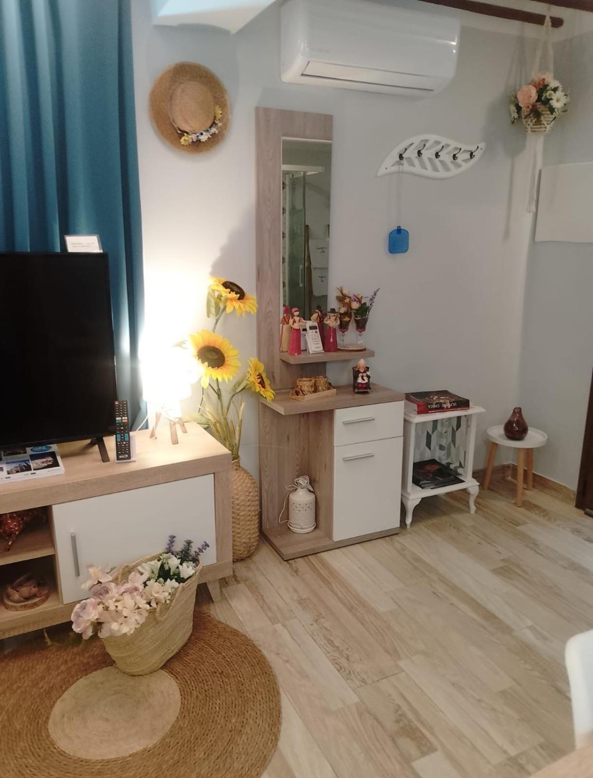 Apartamento Turistico El Empedrado De M&G Кольменар-де-Ореха Экстерьер фото